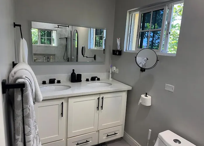 Serenity Cove-2 Bedroom Townhome Montego Bay