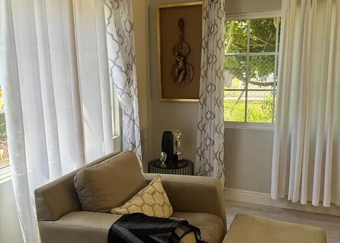 Apartment Serenity Cove-2 Bedroom Townhome
