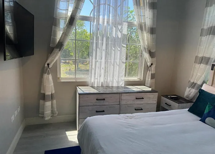 Serenity Cove-2 Bedroom Townhome *
