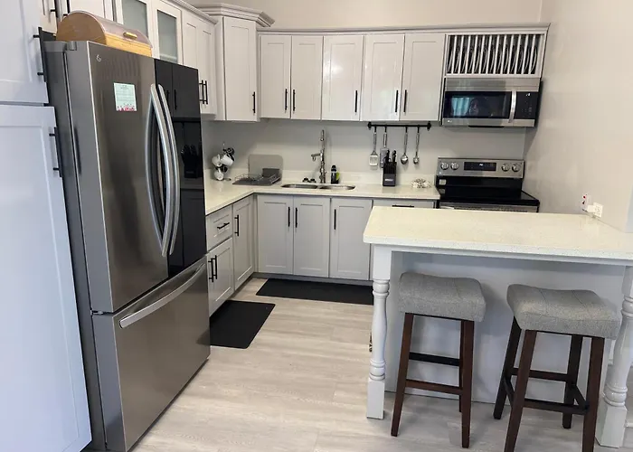 Apartment Serenity Cove-2 Bedroom Townhome