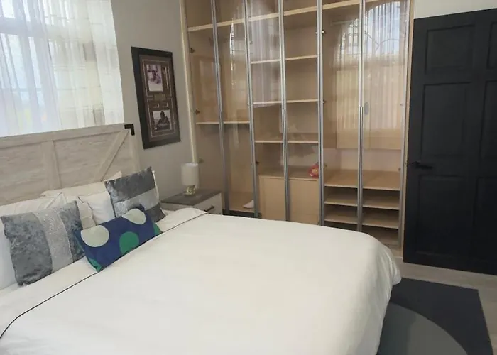 Serenity Cove-2 Bedroom Townhome Apartment *
