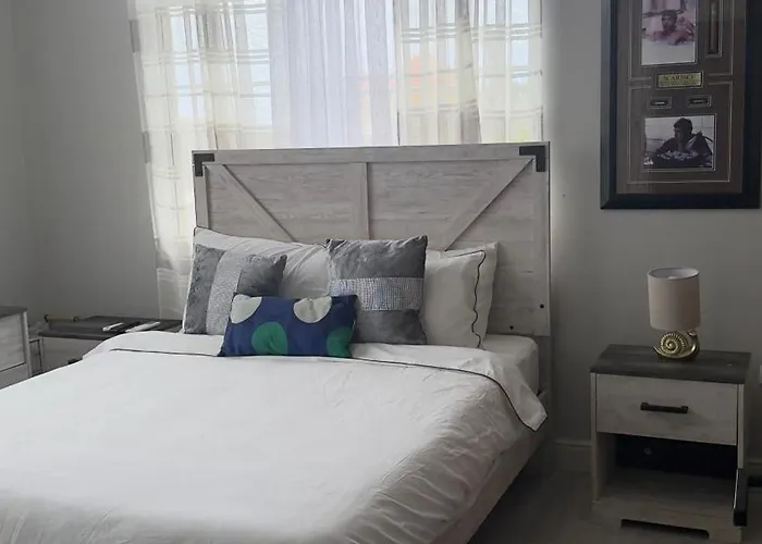 Serenity Cove-2 Bedroom Townhome *