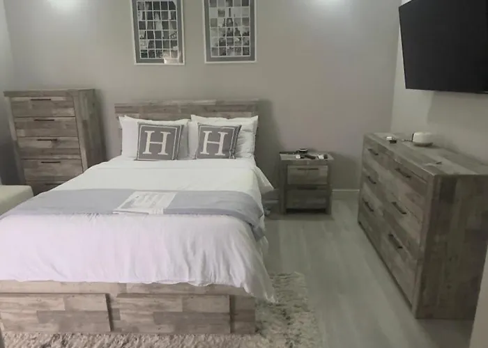 Serenity Cove-2 Bedroom Townhome