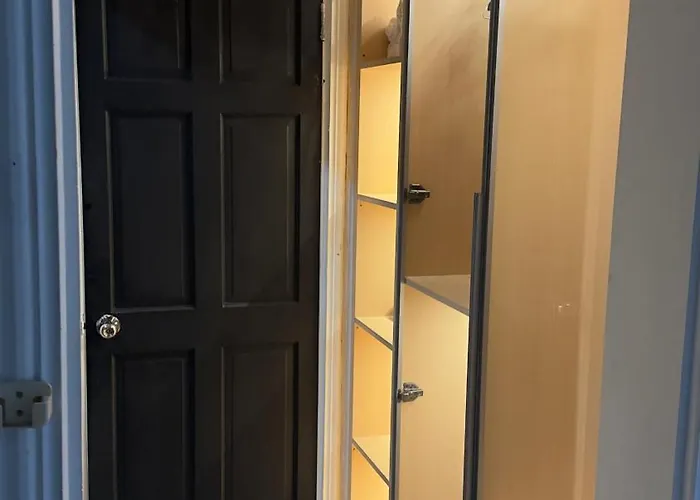 Serenity Cove-2 Bedroom Townhome Apartment